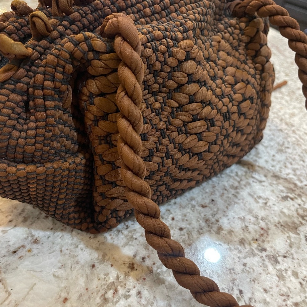 Handwoven Brown Boho Top-Handle Bag – Braided Strap Knit Purse with Zip Closure - Picture 9 of 11